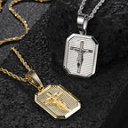 Collar Placa Militar con Crucifijo: Su Sacrificio Cerca de tu Corazón