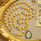 Set de Rosario y Pulsera de Cuentas de Corazón Amarillo: Compañero de Gracia Diaria