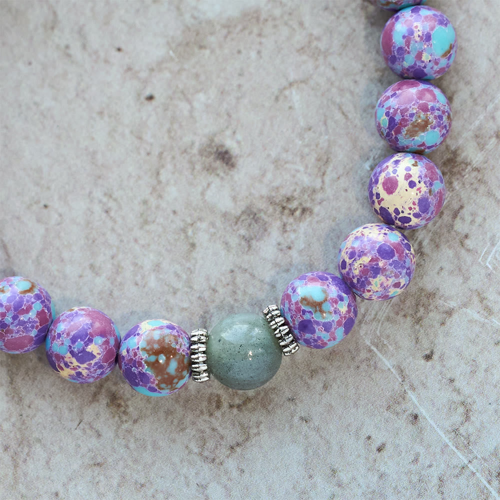 Pulsera de Ágata Morada Veteada: Fe Distintiva con Textura Terrenal
