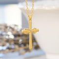 Collares de Cruz Möbius y Circonia: Comodidad Suave con Simbolismo Sagrado