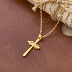 Collares de Cruz Möbius y Circonia: Comodidad Suave con Simbolismo Sagrado