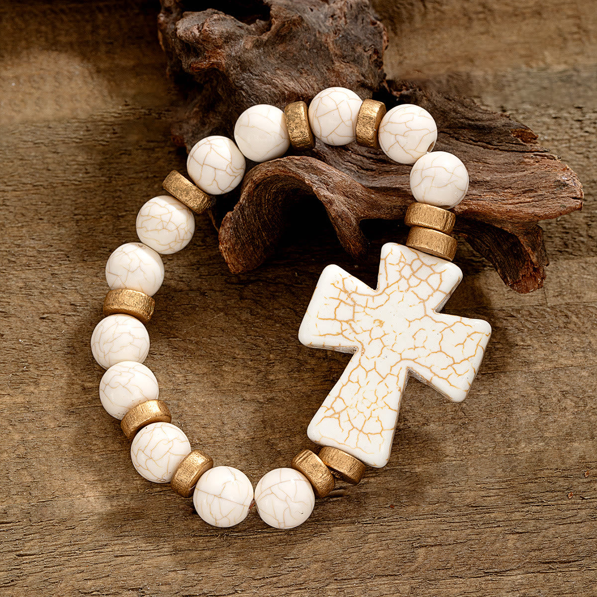 Pulsera de Cruz Texturizada Multiestilo: Devoción Marcada para el Día a Día