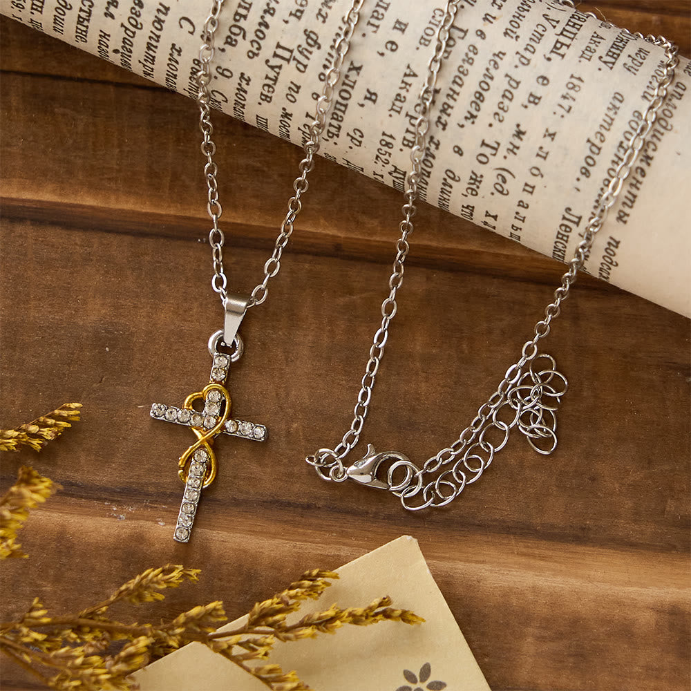 Collar Elegante con Dije de Corazón y Cruz Infinita Multicolor