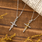 Collar Elegante con Dije de Corazón y Cruz Infinita Multicolor