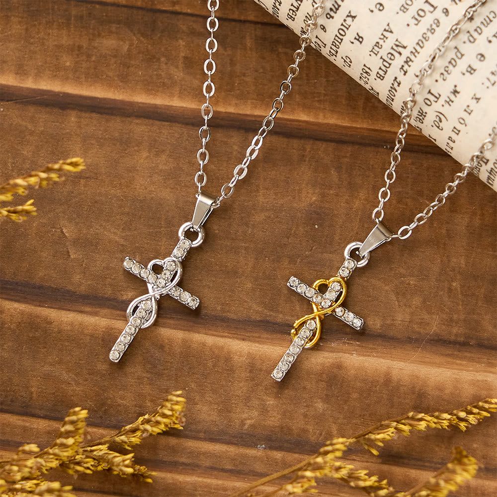 Collar Elegante con Dije de Corazón y Cruz Infinita Multicolor