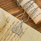Collar con Dije de Cruz Ornamentada: Fe Firme para el Día a Día