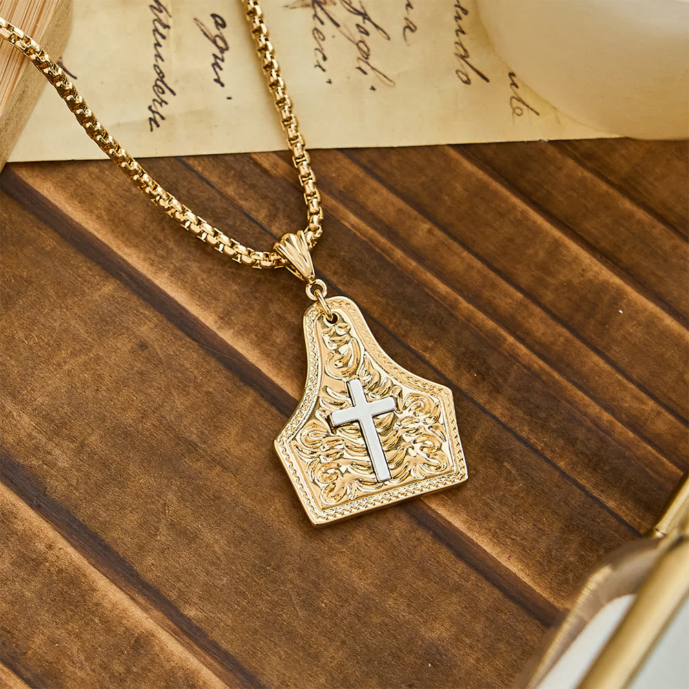 Collar con Dije de Cruz Ornamentada: Fe Firme para el Día a Día