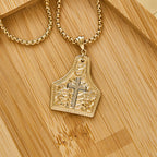 Collar con Dije de Cruz Ornamentada: Fe Firme para el Día a Día