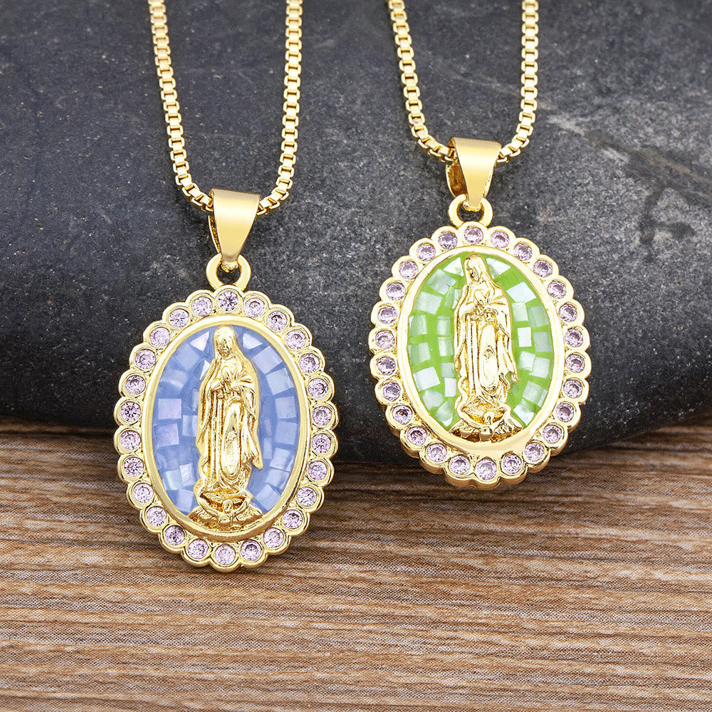 Collar de la Virgen en Tonos Suaves: Gracia que Calma los Días Ocupados