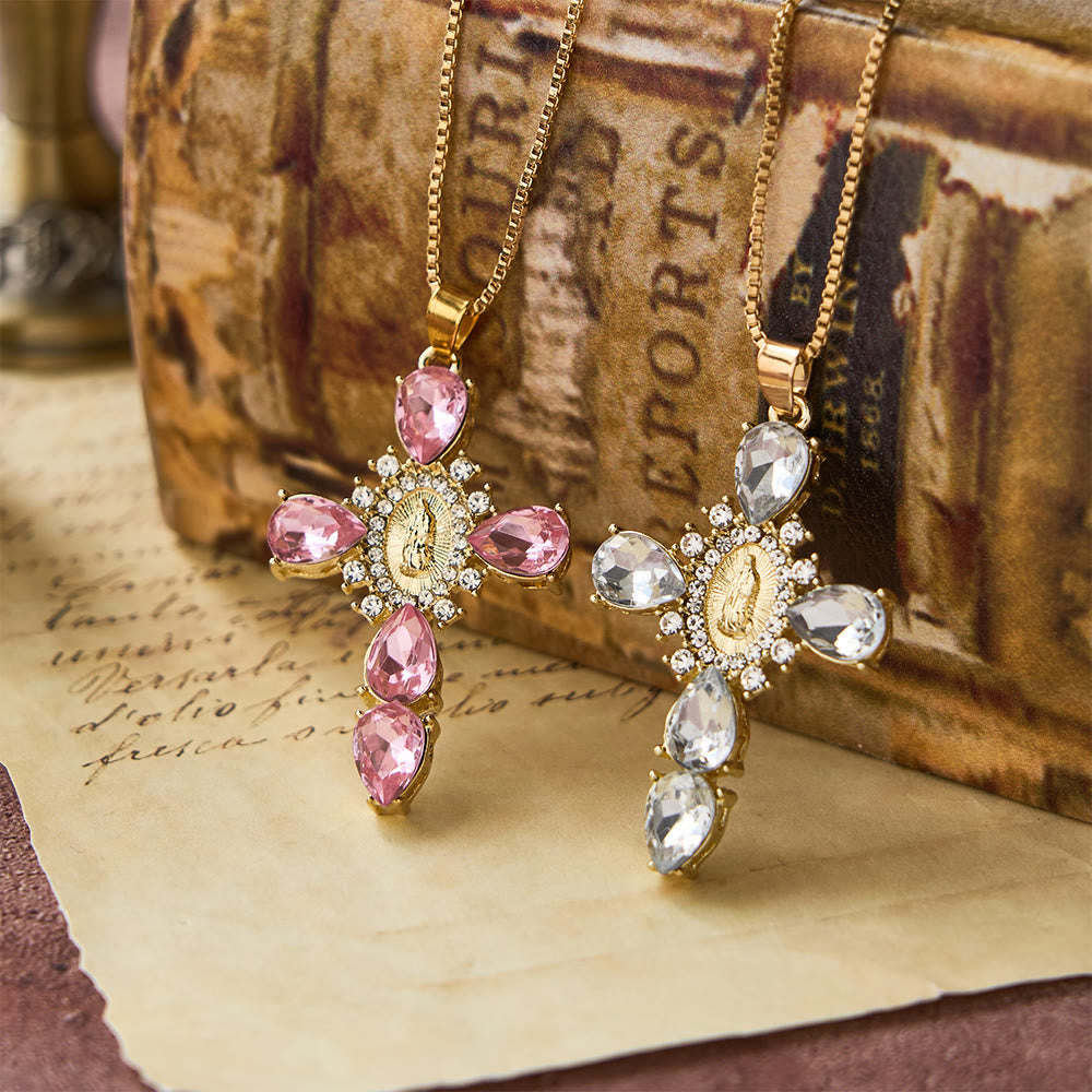Collar de Cruz de la Virgen María con Diamantes
