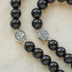 Pulsera de Cuentas de Madera Doble Guardián con San Benito y Medalla Milagrosa