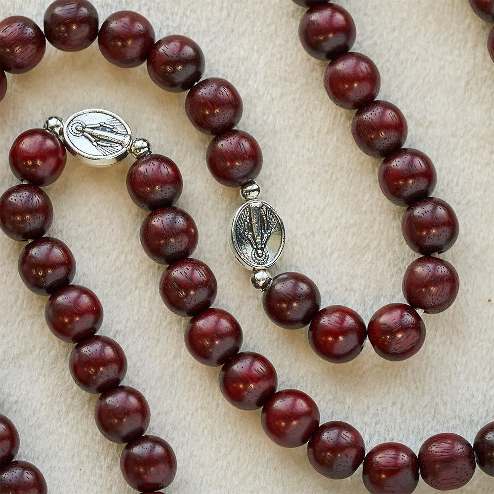 Pulsera de Cuentas de Madera Doble Guardián con San Benito y Medalla Milagrosa