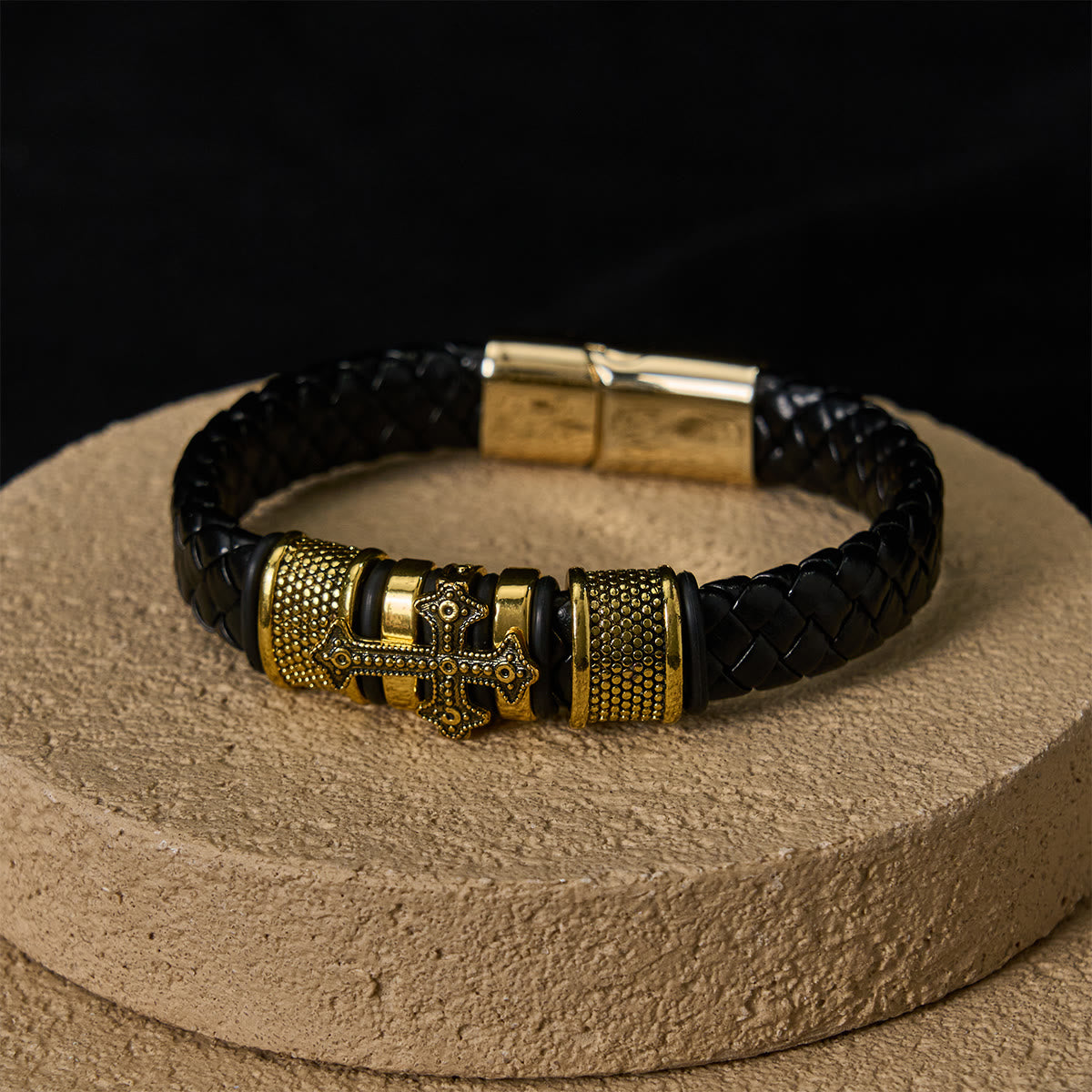 Pulsera Clásica de Cuero Trenzado con Santa Cruz en Dos Tonos