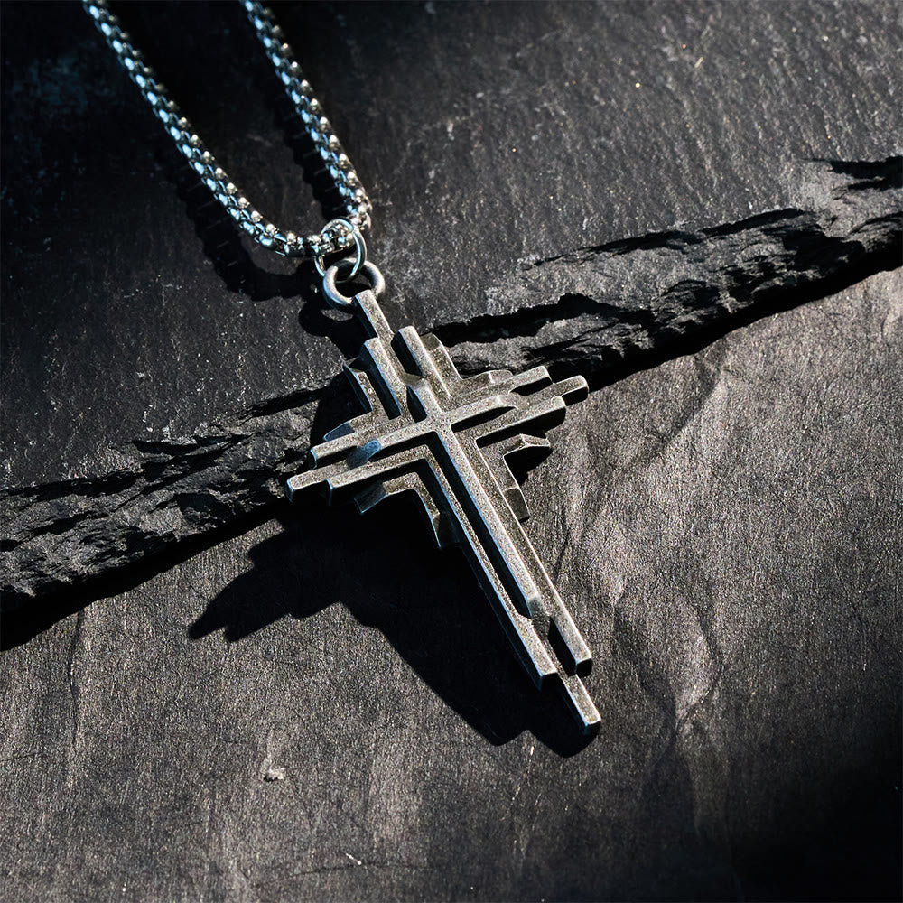 Collar de Cruz de Aleación Estructurada: Joyería de Fe Moderna por Capas