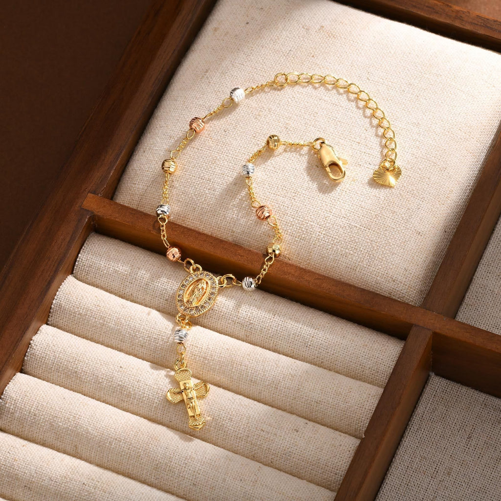 Pulsera con Dije de la Virgen y Crucifijo: Su Gracia en tu Muñeca