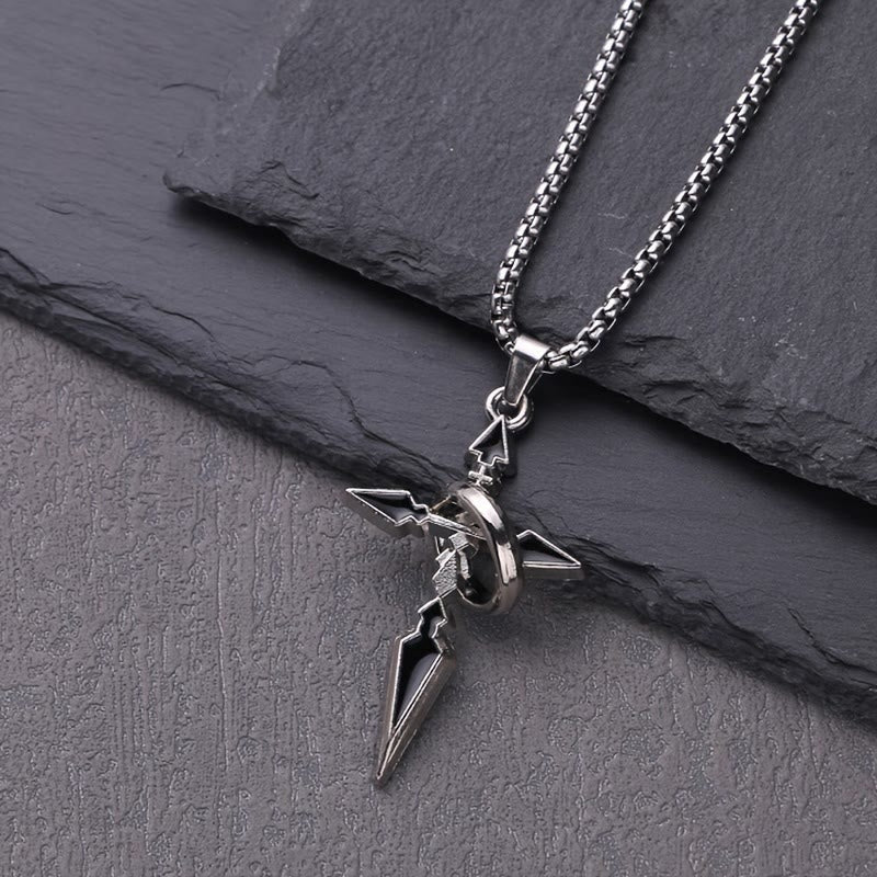 Collar de Metal Pulido con Cruz de Anillos Anidados: Recuerda Su Abrazo Duradero