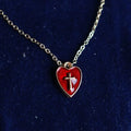 Collar y Aretes a Juego con Dije de Corazón y Cruz: Encarna Su Tierno Amor