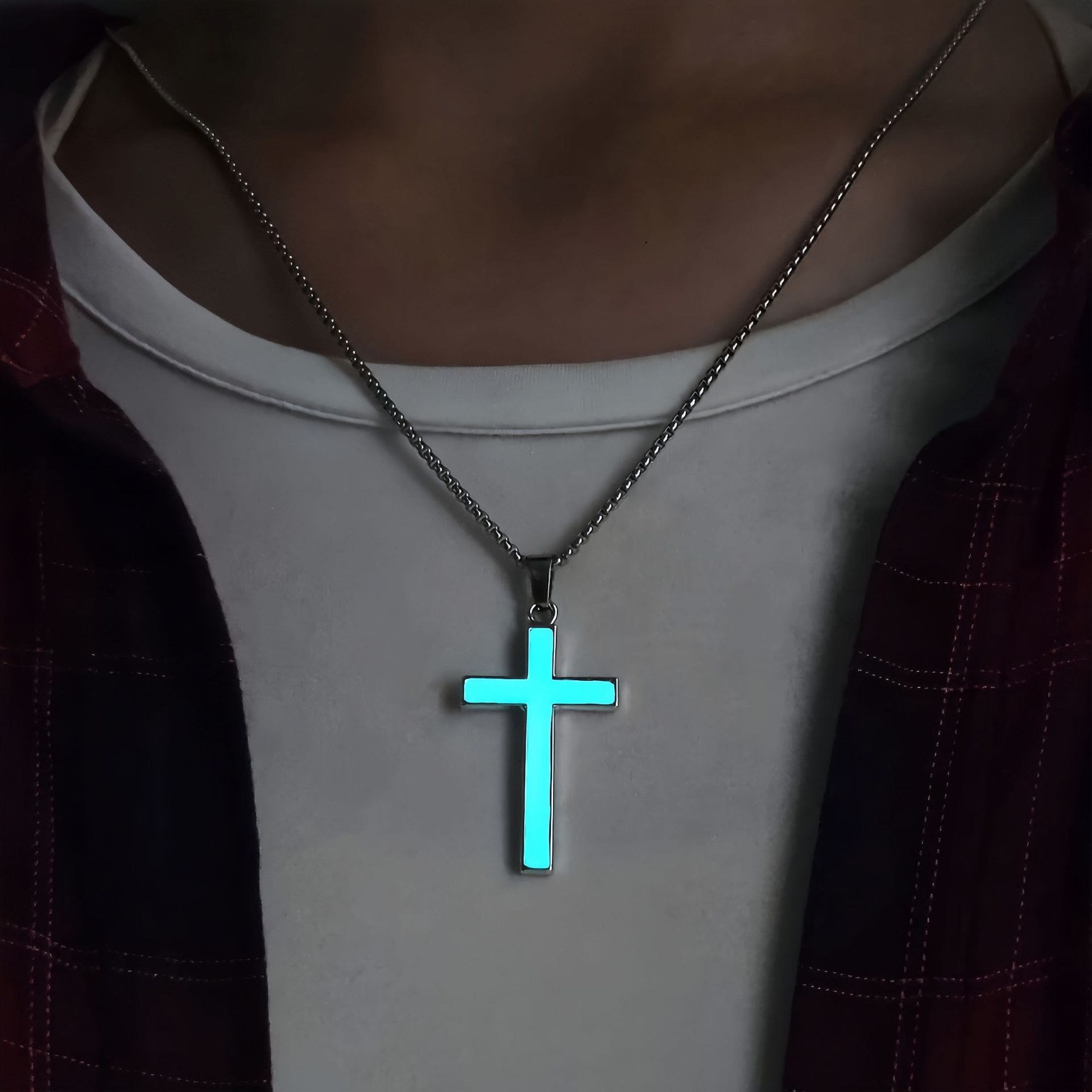 Set de Collar de Cruz Luminoso y Pulsera de Cuentas: Recuerda Su Luz Serena