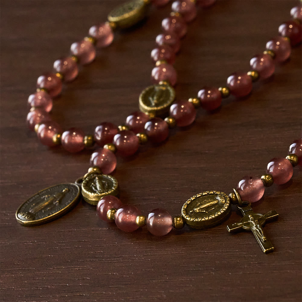 Pulsera Vintage de Cuarzo Fresa con Medalla Milagrosa de Devoción Sagrada