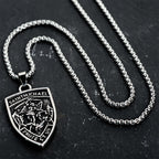 Collar con Dije Escudo "San Miguel Protégenos": Encarna Su Protección Valiente