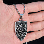 Collar con Dije Escudo "San Miguel Protégenos": Encarna Su Protección Valiente