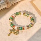 Pulsera de Ágata Esmerilada Suave con Crucifijo y la Virgen: Recuerda Su Tierno Amor