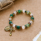 Pulsera de Ágata Esmerilada Suave con Crucifijo y la Virgen: Recuerda Su Tierno Amor