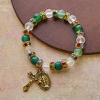 Pulsera de Ágata Esmerilada Suave con Crucifijo y la Virgen: Recuerda Su Tierno Amor