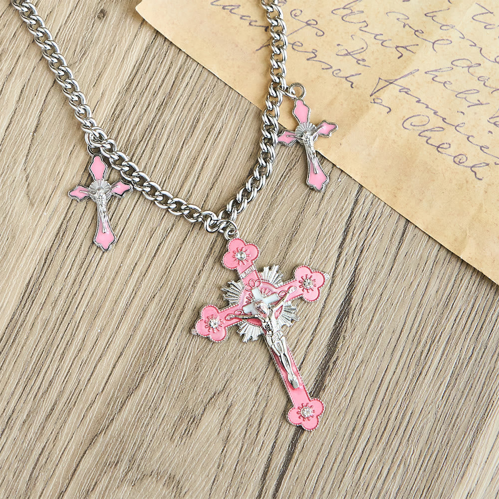 Collar de Cadena con Triple Dije Crucifijo de Colores Estilo Clásico