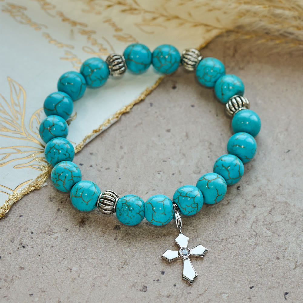 Pulsera Artesanal con Dije de Cruz y Cuentas de Turquesa