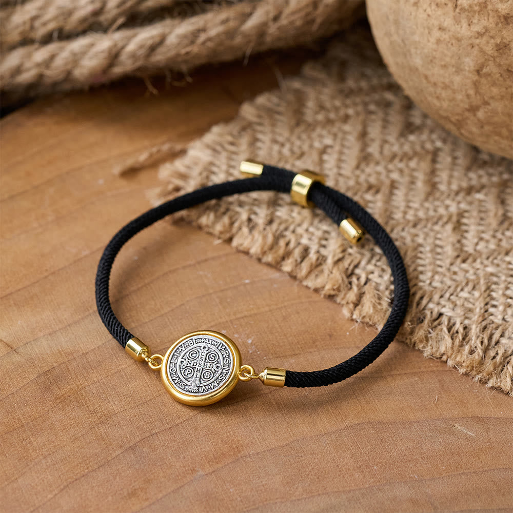 Pulsera Ajustable de Cordón Negro con Medalla de San Benito