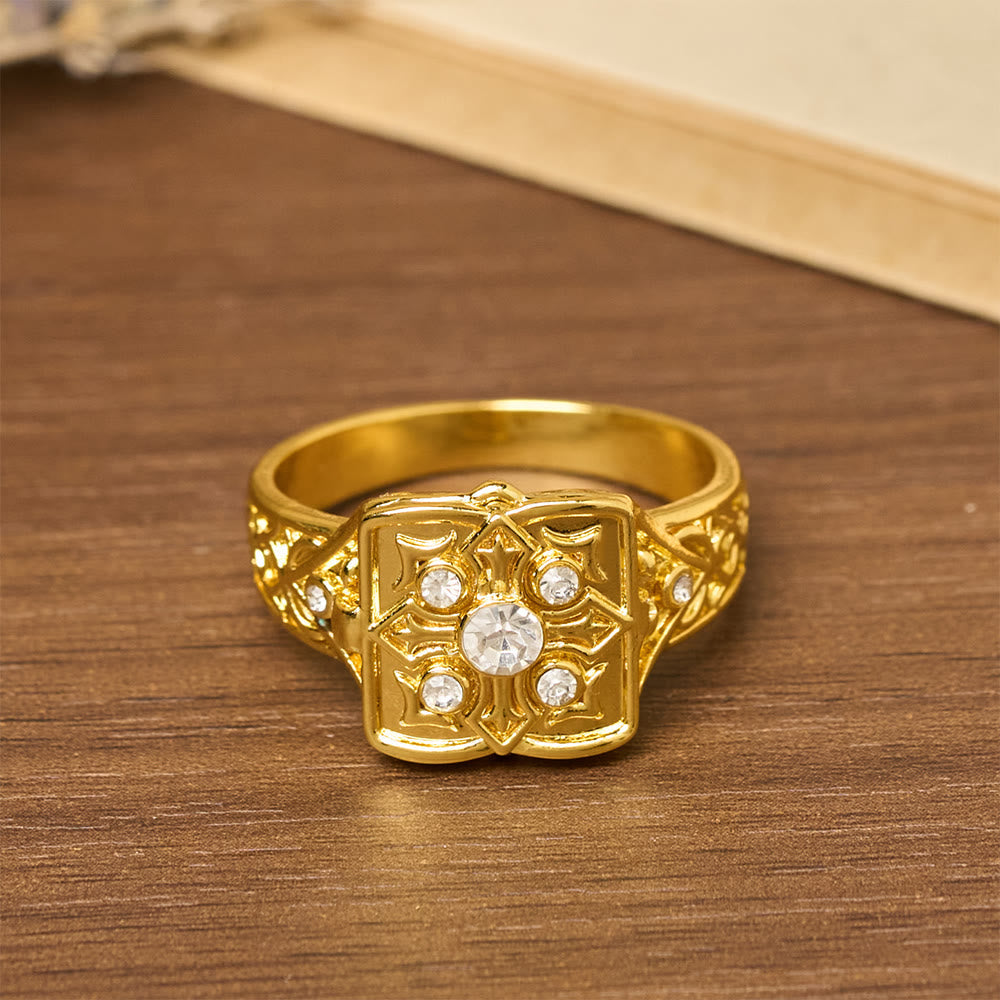 Anillo Relicario de Cruz: Devoción y Recuerdo Sagrado