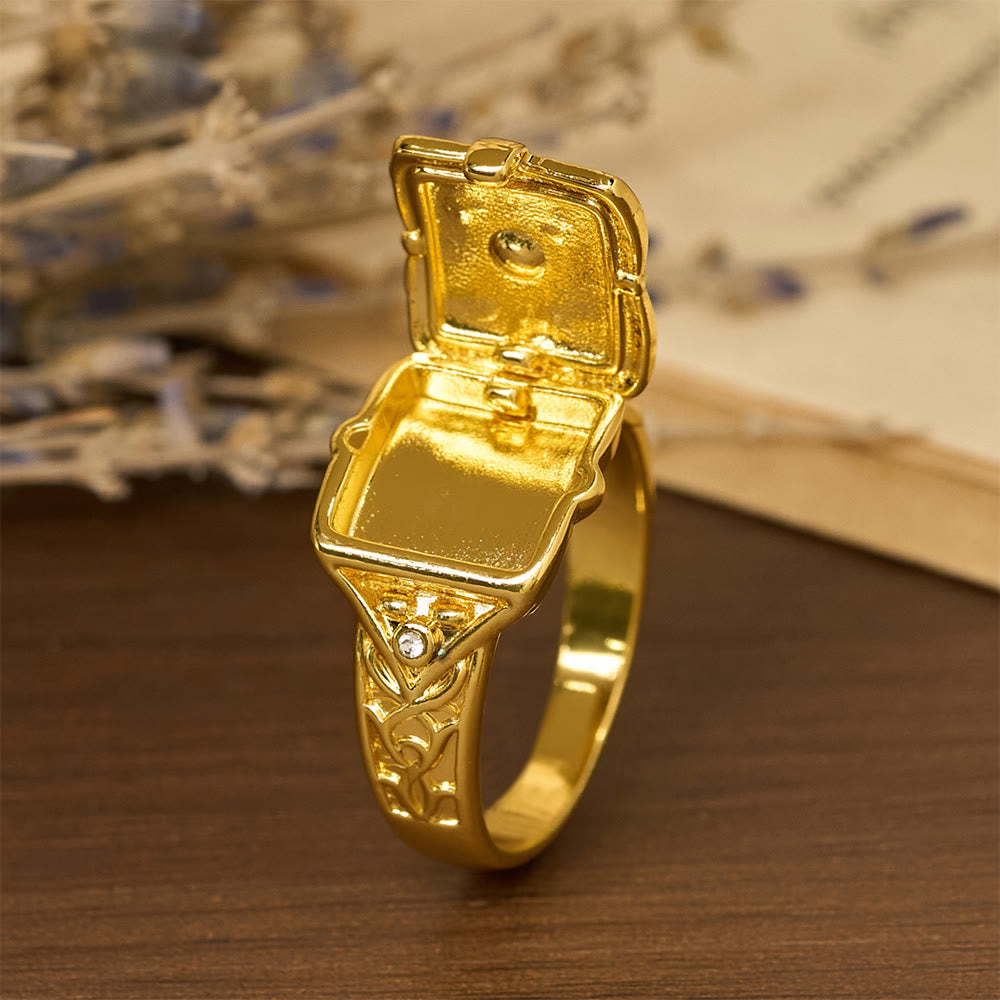 Anillo Relicario de Cruz: Devoción y Recuerdo Sagrado