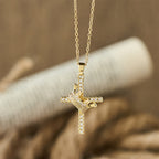 Collar Brillante de Cruz y Corona (2 Tamaños): Encarna la Fe y la Devoción Regia