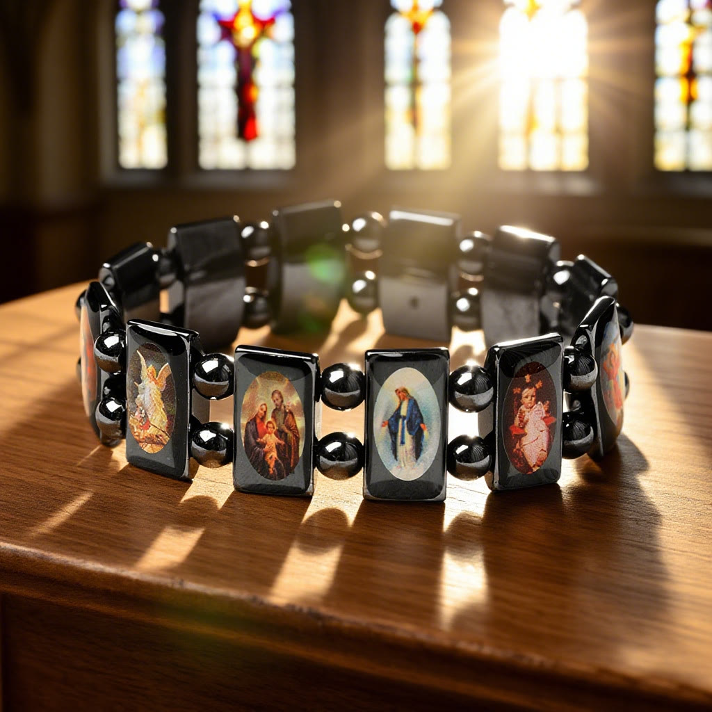 Pulsera de Hematita con Ícono Sagrado: Símbolo de Devoción Eterna
