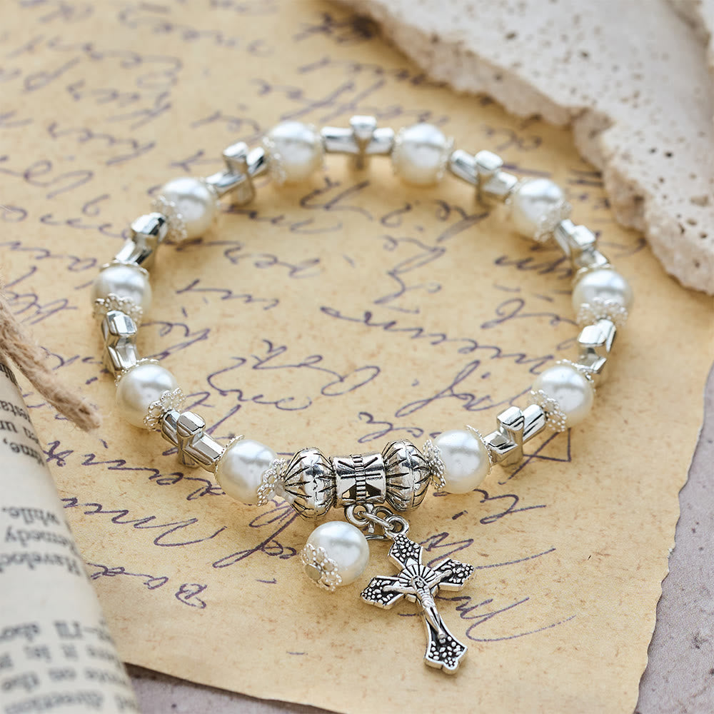 Pulsera de Cuentas con Detalle de Cruz de Plata: Encarna la Gracia de la Reflexión en Oración