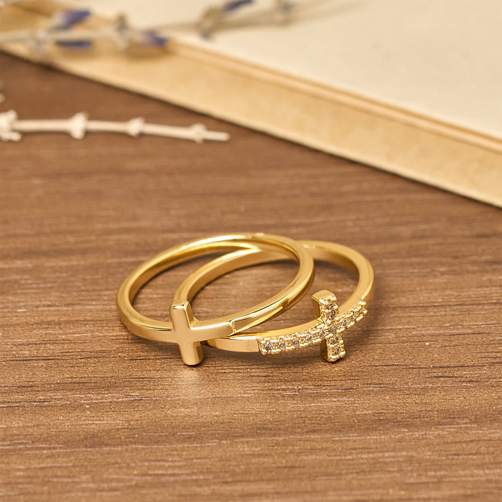 Set de Dos Anillos de Cruz: Metal Pulido y Circonia para la Devoción Diaria