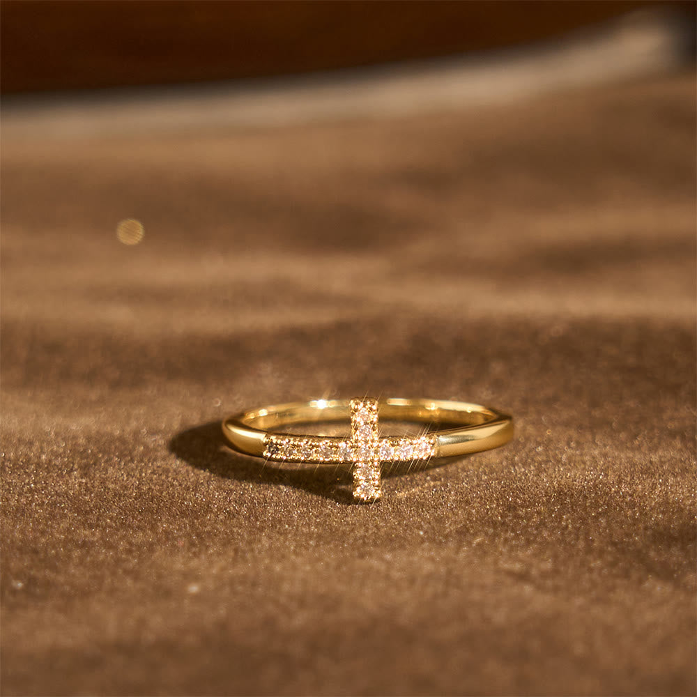Set de Dos Anillos de Cruz: Metal Pulido y Circonia para la Devoción Diaria