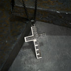 Collar de Cruz Padre Nuestro Tricolor Moderno: Símbolo Eterno de lo Sagrado
