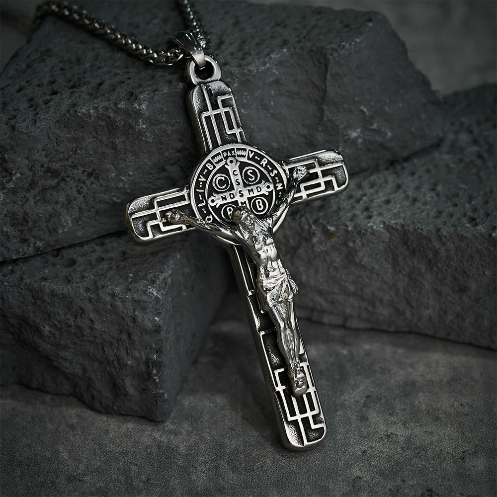 Collar con Dije Crucifijo y Medalla de San Benito Estilo Retro Clásico: Protección