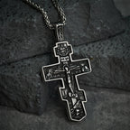 Collar de Titanio con Crucifijo Ortodoxo de Jesús: Joyería de Protección