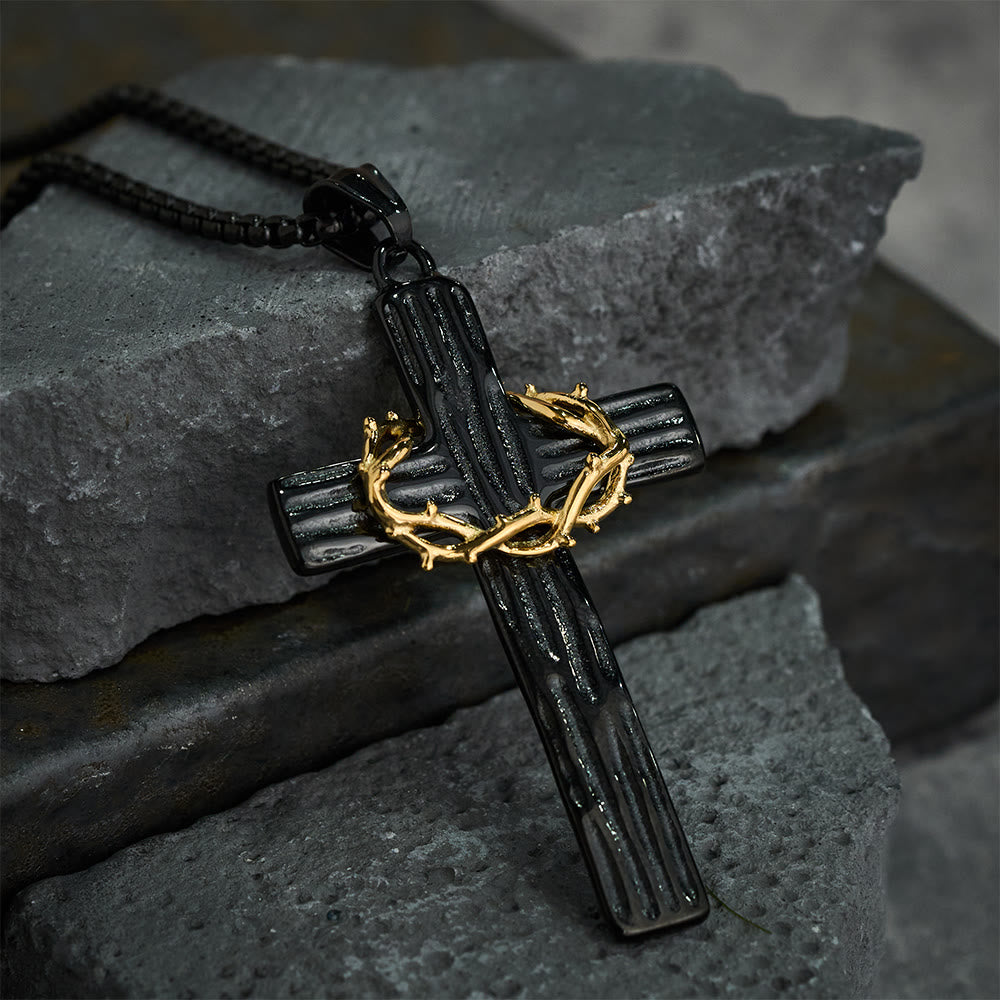 Collar con Dije de Cruz Corona de Espinas de Jesús Estilo Moderno: Protección Sagrada