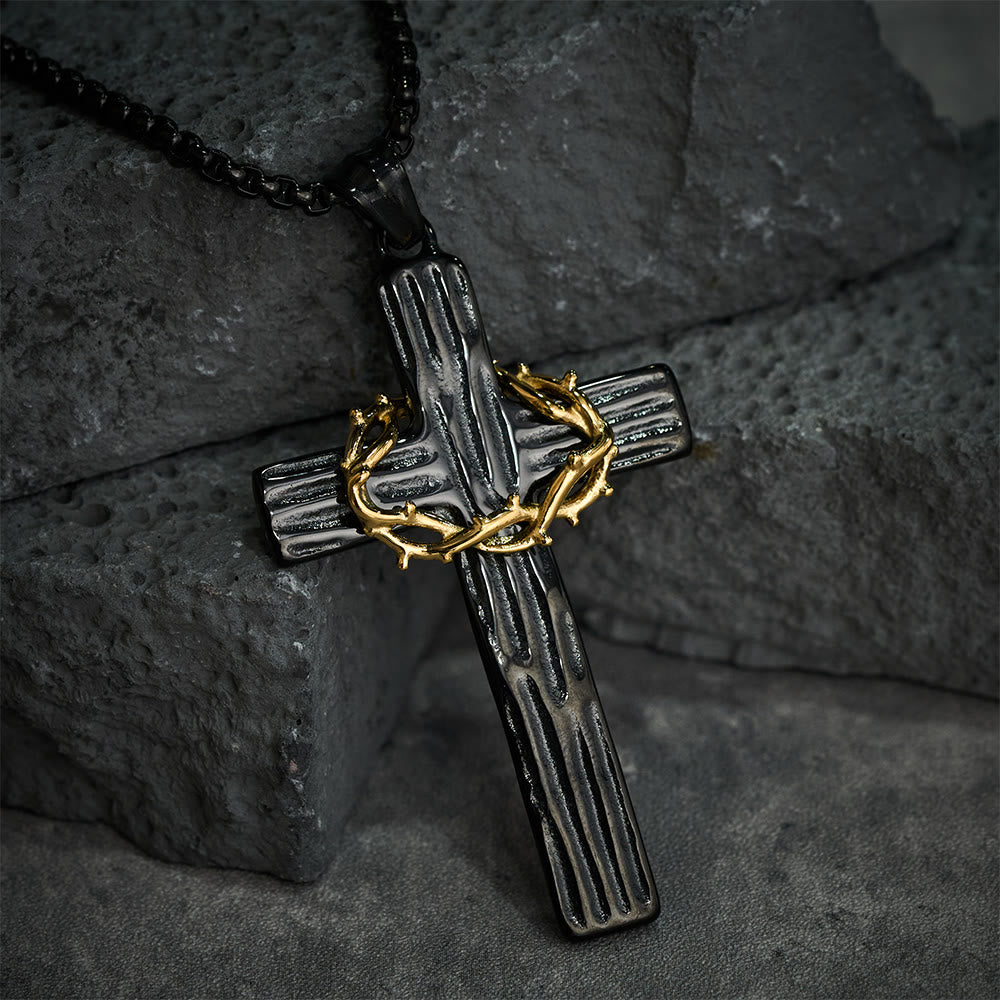 Collar con Dije de Cruz Corona de Espinas de Jesús Estilo Moderno: Protección Sagrada