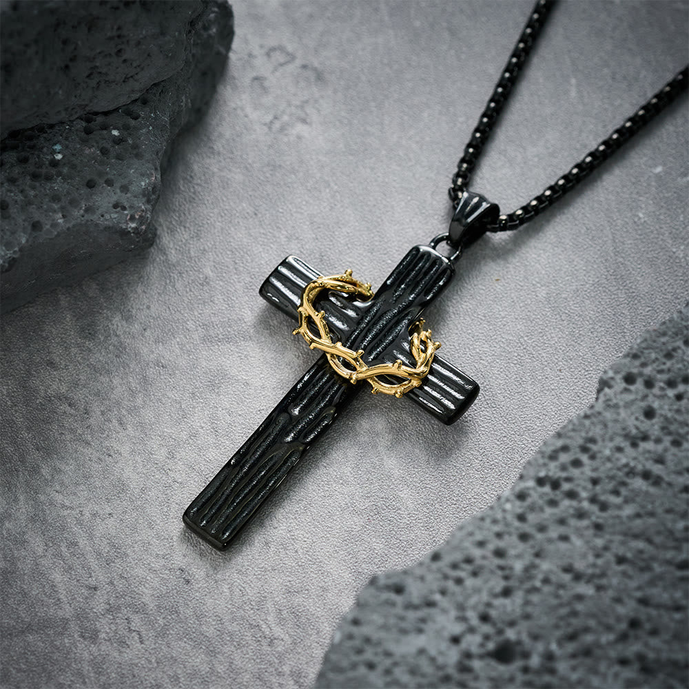 Collar con Dije de Cruz Corona de Espinas de Jesús Estilo Moderno: Protección Sagrada