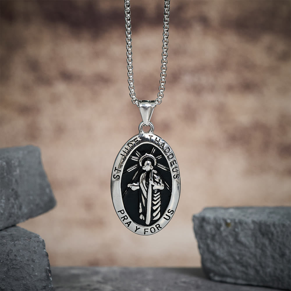 Collar con Dije de San Judas Tadeo