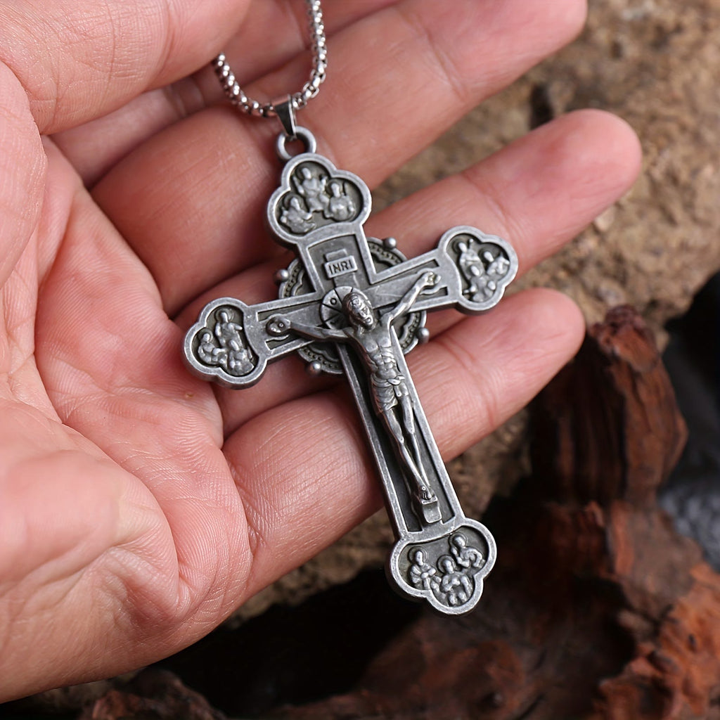 Collar de Cadena de Eslabones con Crucifijo Ornamentado y Silueta de Jesús: Señal de Redención