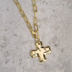 Collar de Cadena de Eslabones Clip con Cruz Minimalista: Símbolo de Fe y Estilo Moderno