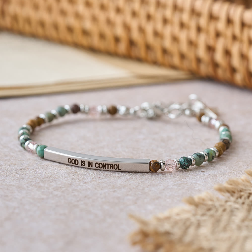 Pulsera Salmo 46:5 de Turquesa Africana Natural: Barra Grabada y Cuentas de Piedra