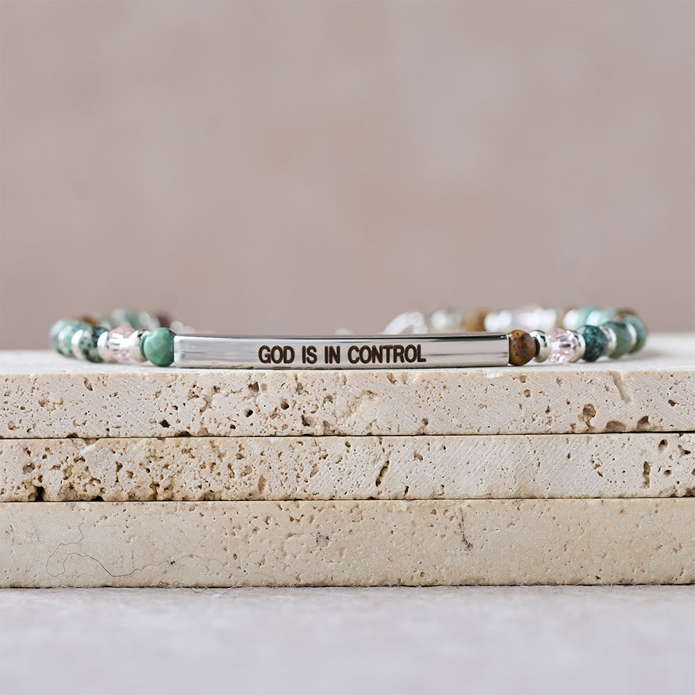 Pulsera Salmo 46:5 de Turquesa Africana Natural: Barra Grabada y Cuentas de Piedra