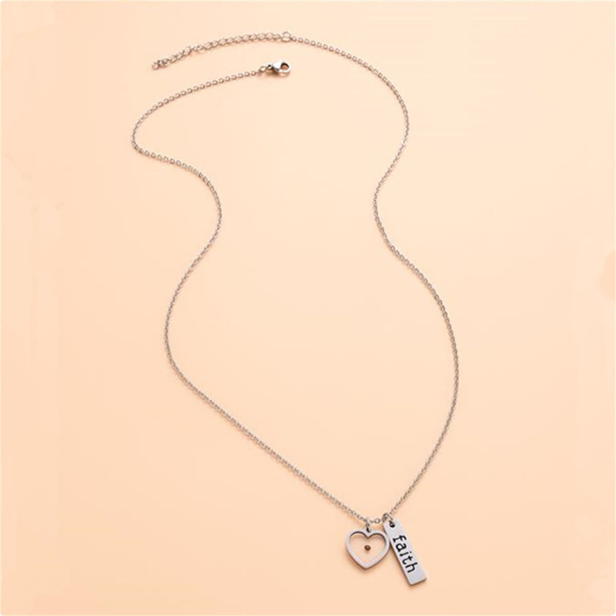 Collar de Fe Semilla de Mostaza con Corazón y Gota: Símbolo de una Fe Pequeña pero Poderosa